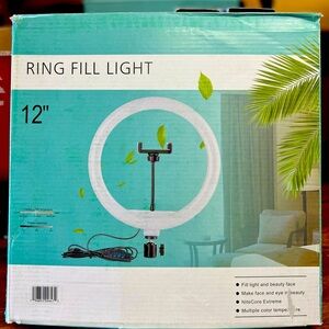 Brand new Ring Fill Lights 12